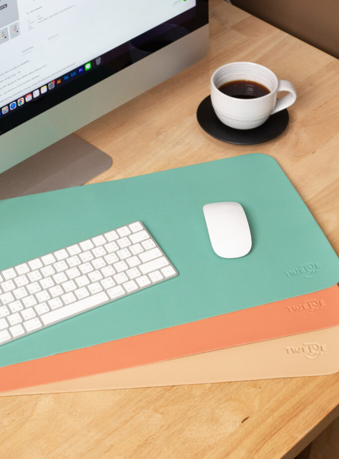 Desk Pad เเผ่นรองเขียน แผ่นรองเมาส์หนัง